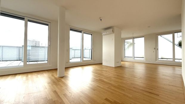 HIGH-LEVEL-PENTHOUSE mit POOL am Dach und DIREKTLIFT!!! 140m² TERRASSENFLÄCHE!!! - Photo 1