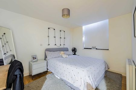 1 bed Flat for rent - Photo 4