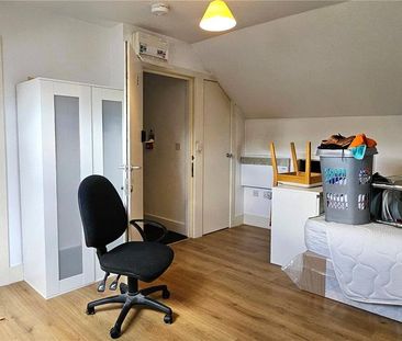 Studio to rent - Photo 6