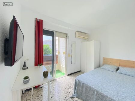 Avenida de Sánchez Pizjuán, Sevilla, Andalusia 41009 - Photo 4