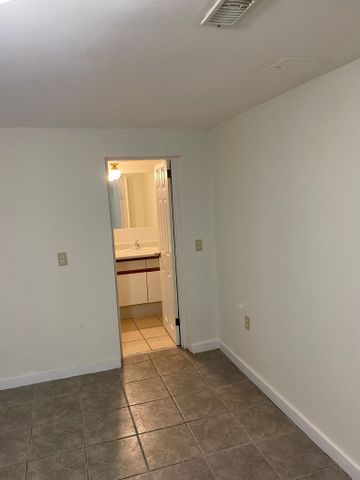 For Lease - 80 Keyworth Trail, Toronto, Ontario - Photo 3