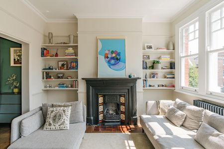 3 Bed Flat, First Floor, N8 - Photo 3