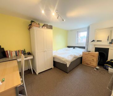 Homefield Road - Photo 3