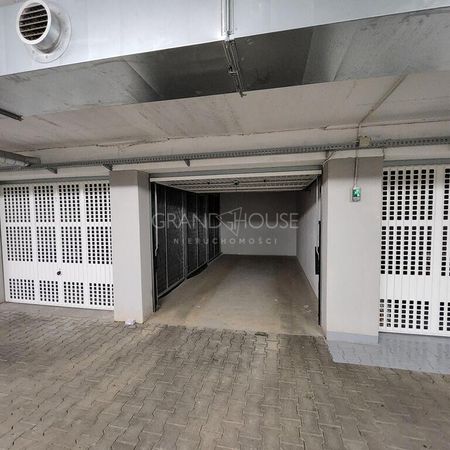 Komfortowe 2 pokoje z balkonem i garażem. - Фото 3