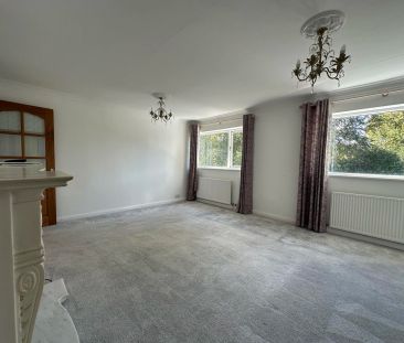 Canalside, Broken Cross Place, Northwich - Photo 1