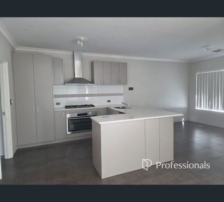 16 Scott Street, Bunbury, WA 6230 - Photo 5