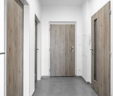Byt 2+kk s balkonem a parkovacím stáním, 44 m - Fotografie 6