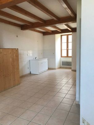 Location appartement 4 pièces 59.45 m² à Les Vans (07140) - Photo 1