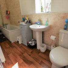 2 bedroom House in Hindle Place, Leeds - Photo 1