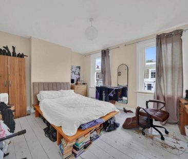 6 bedroom terraced house to rent - Photo 1