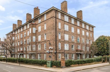 Flat to rent - Weston Street, London, SE1 - Photo 2