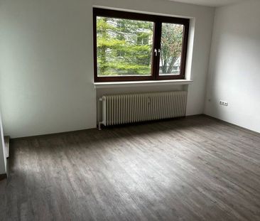 Hier lässt es sich aushalten: günstige 1-Zi.-Single-Wohnung - Photo 1