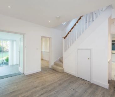 5 bedroom detached house to rent - Photo 1