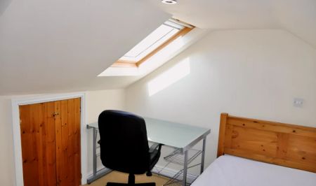 6 bedrooms - Photo 2