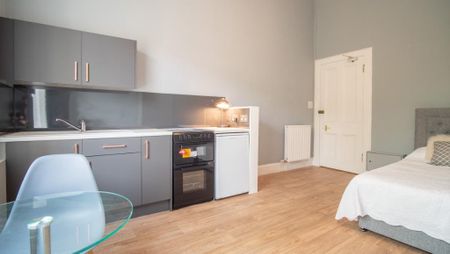 Studio to rent - Photo 5