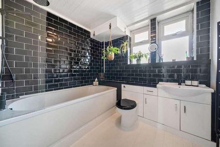 Castlebar Road, Ealing, W5 - Photo 4