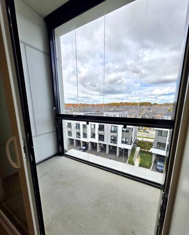 For Lease - 3250 Carding Mill Trail Unit# 516, Oakville, Ontario - Photo 2