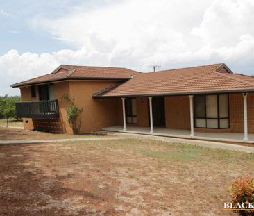 4 Bedroom Home with Amazing Views - Photo 5