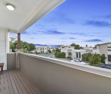 59 Blue Mountains Crescent, Fitzgibbon QLD 4018 - House For Rent | ... - Photo 1