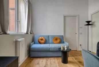 Via Francesco Daverio, Milan, Lombardy 20122