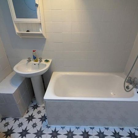 Room in a Shared House, Osric Path, N1 - Photo 4