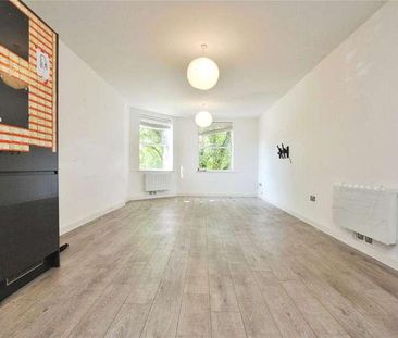 New London Road, Chelmsford, Essex, CM2 - Photo 1