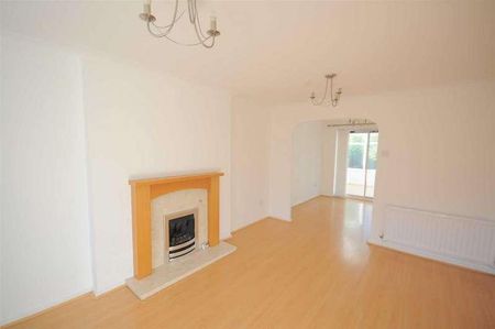 Stubbs Drive, Stone, ST15 - Photo 4