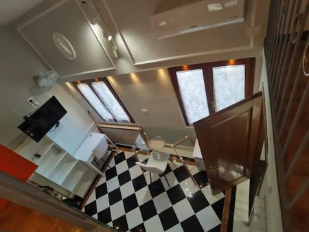 Via del Leone, Florence, Tuscany 50124 - Photo 2