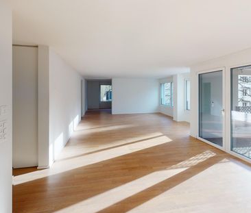 Grosszügige Wohnung im Herzen von Zürich Seefeld! - Photo 2