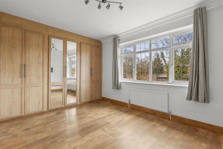 4 bedroom detached house to rent - Photo 4