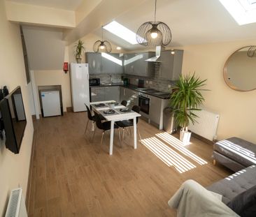 4 bedroom house share to rent - Photo 1