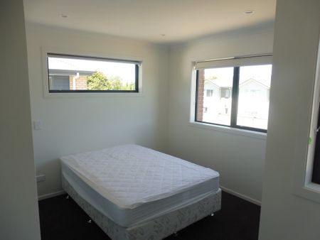 Two weeks free rent on a fixed 12 month tenancy! - Photo 4