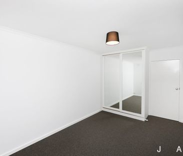 ONE BEDROOM DELIGHT! - Photo 3