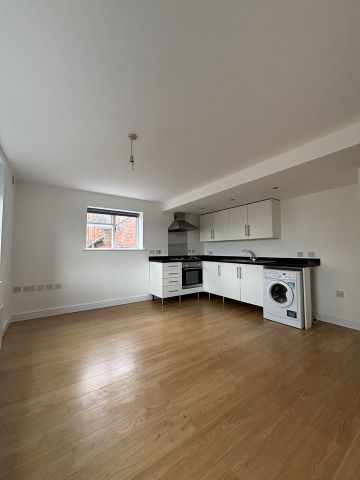 2 Bed Flat, Sylvan Road, SE19 - Photo 5