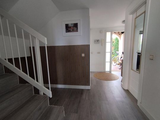 3 bedroom luxury House for rent in Benagalbón, Andalusia - Photo 1