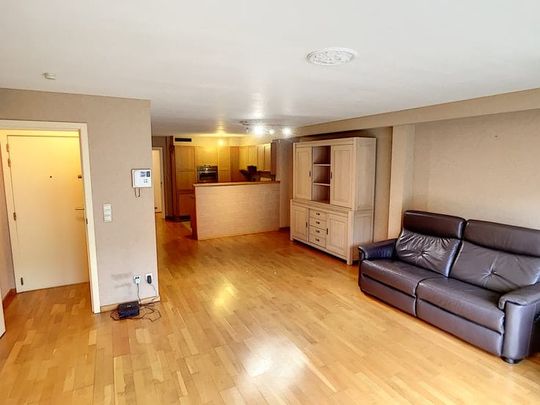 Appartement te huur - Foto 1