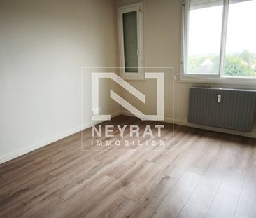 Location Appartement 1 pièce 32m² CHAMPFORGEUIL 71530 - Photo 4