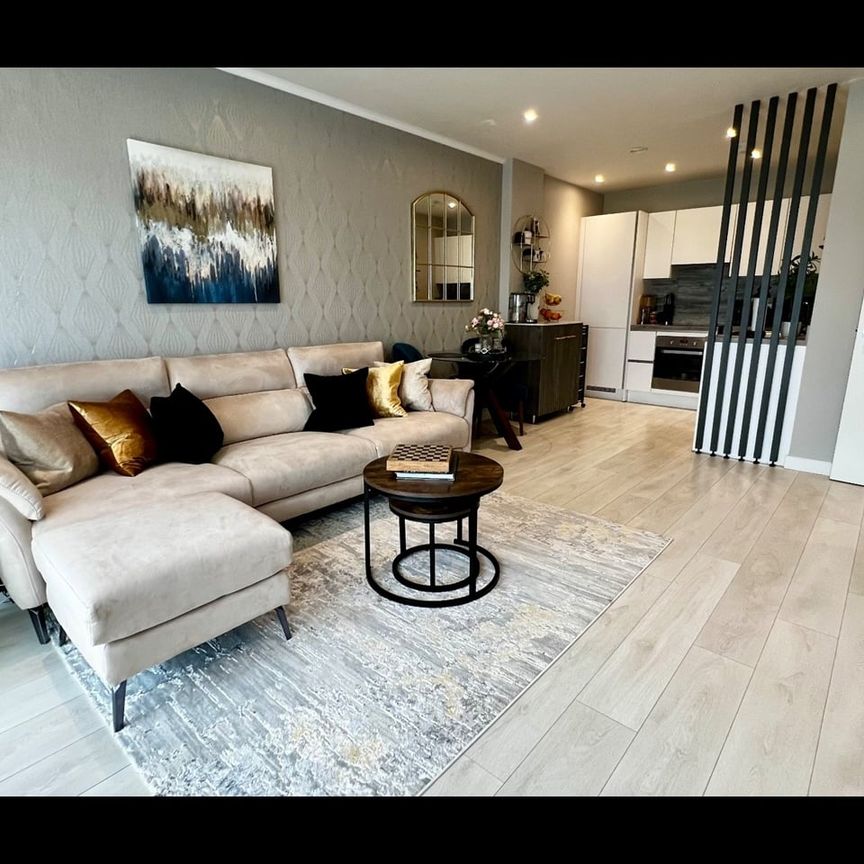 1 Bed Flat, Foxglove Apartments, NW7 - Photo 1