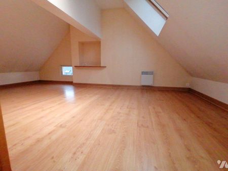 PONT PEAN: A LOUER- Bon emplacement dans la commune et au calme, sans vis-à-vis, appartement T3... - Photo 5