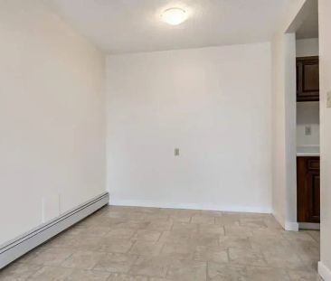 1 Bedroom - Photo 5
