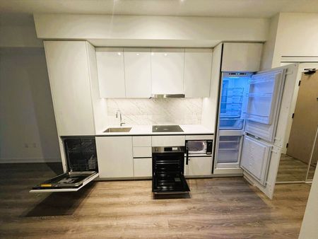 For Lease - 8 Interchange Way Unit# 3510, Vaughan, Ontario - Photo 3