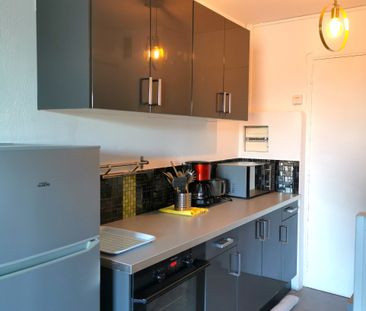 Location Appartement 1 pièce 22m² AIX EN PROVENCE 13290 - Photo 2