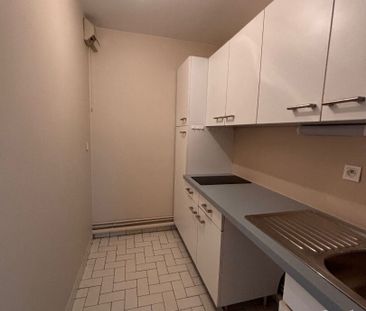 Location Appartement 2 pièces 57m² - Photo 4