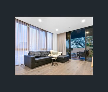 Waiting for you! - Photo 1