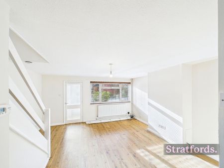 3 bedroom terraced house to rent - Photo 2