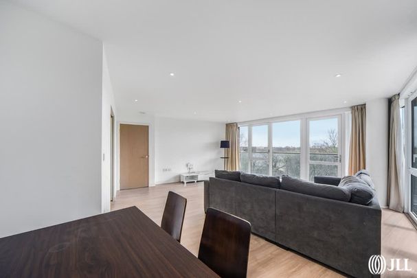 Devan Grove London N4 - Photo 1