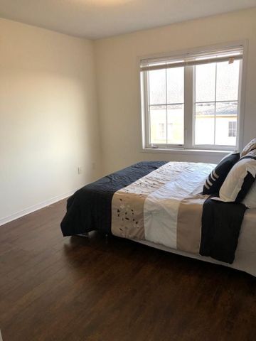 For Lease - 47 Hays Boulevard Unit# 9, Oakville, Ontario - Photo 2