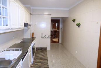 Apartamento T3 em Porto