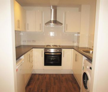 1 bedroom flat to rent - Photo 5