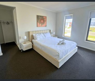 Spacious 4-Bedroom Family Home in Harpley Estate - Photo 4